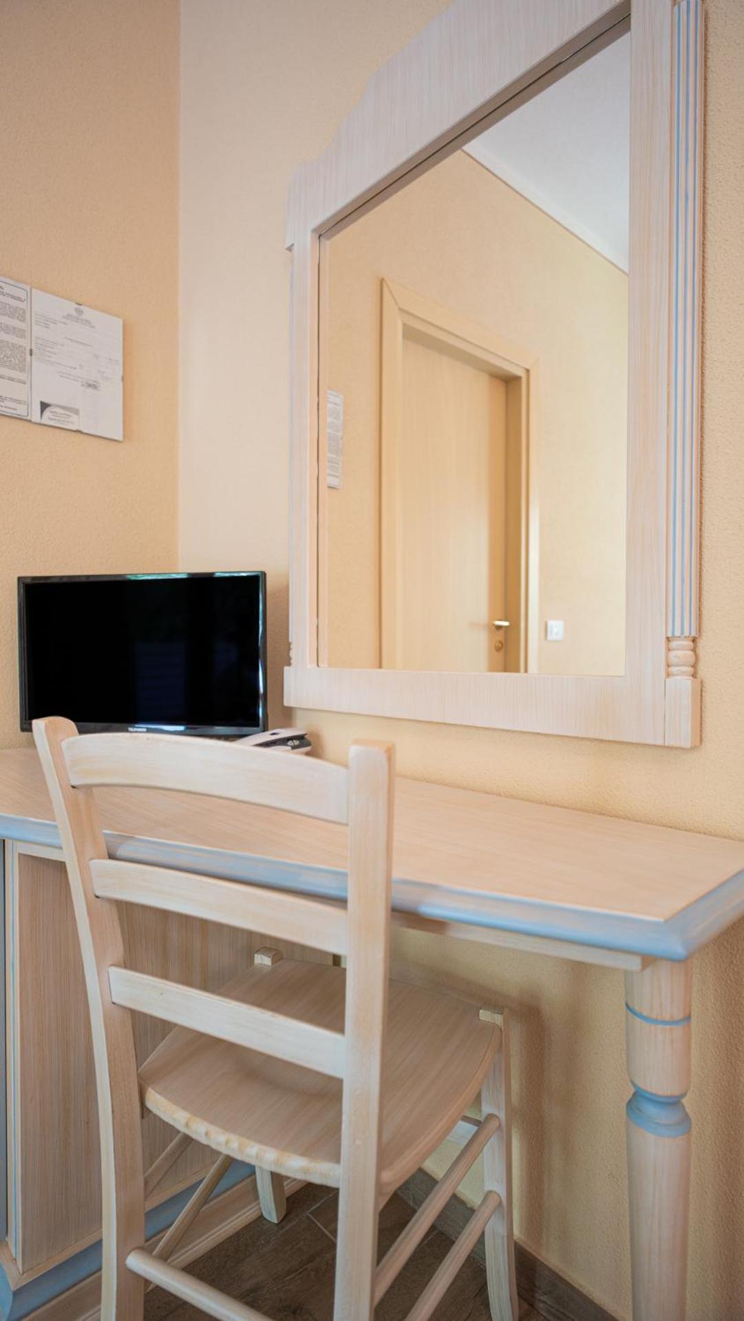 Hotel Lu Pitrali San Teodoro  Luaran gambar