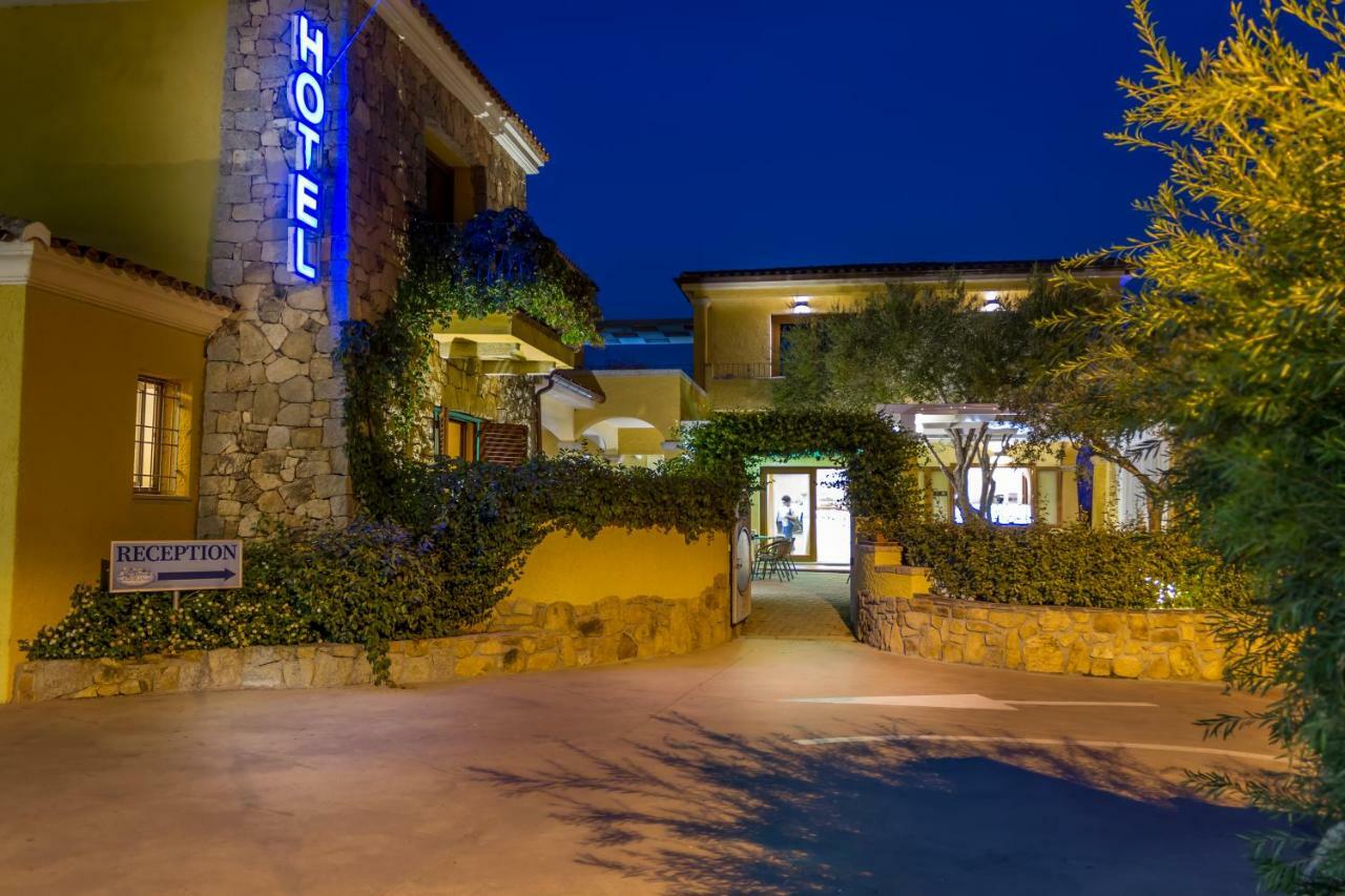 Hotel Lu Pitrali San Teodoro  Luaran gambar